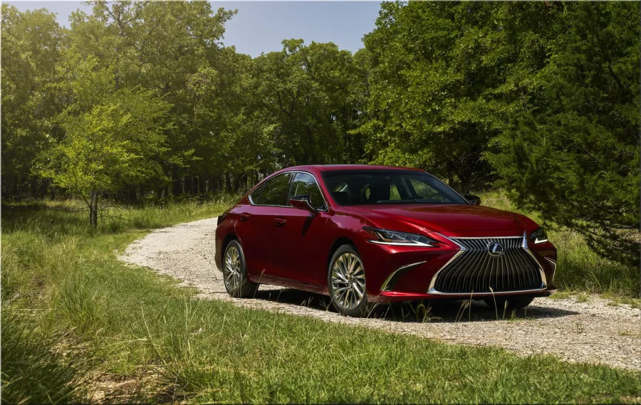 2024 Lexus ES