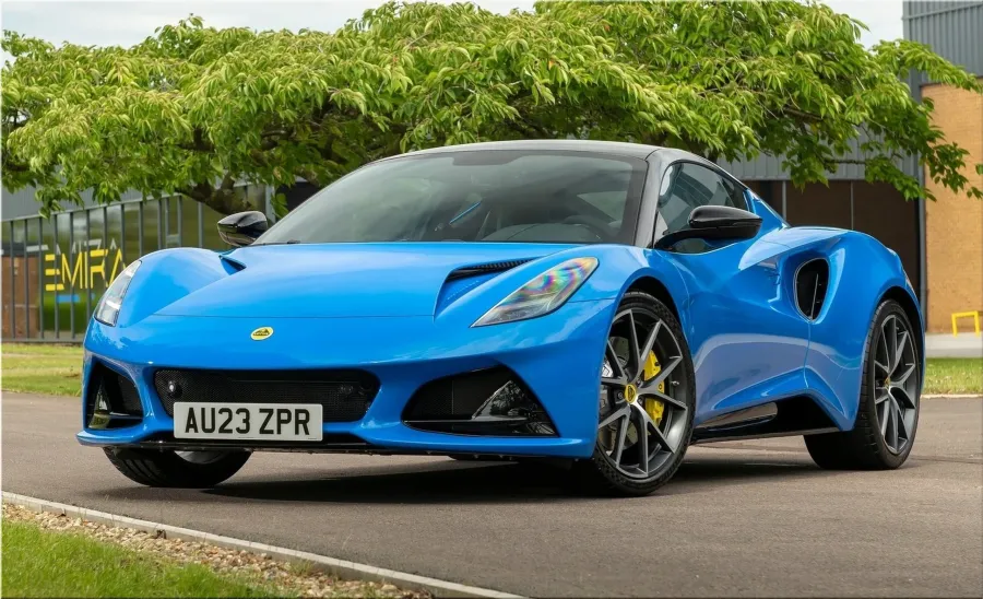 2024 Lotus Emira i4