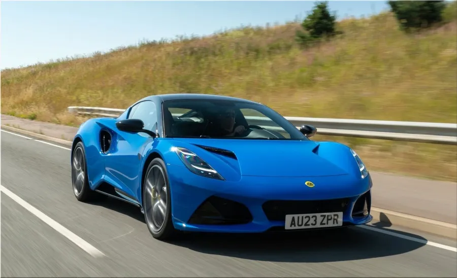 2024 Lotus Emira i4