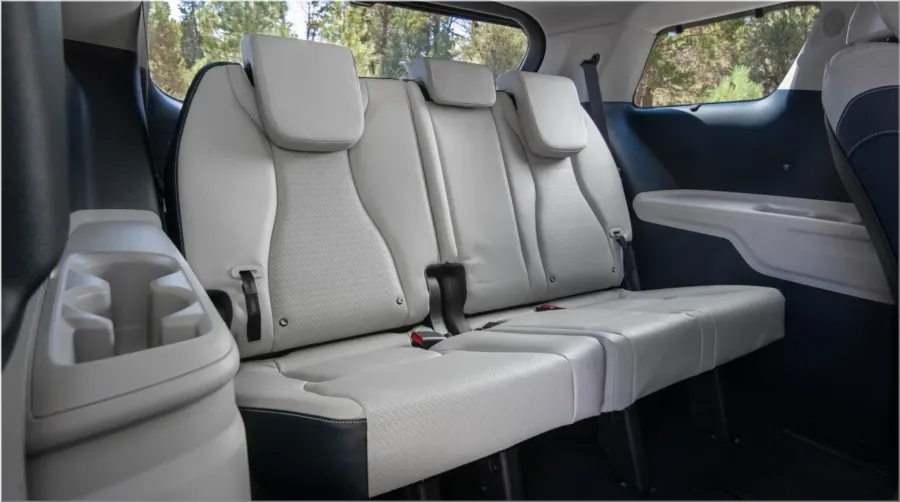 2025 Kia Carnival