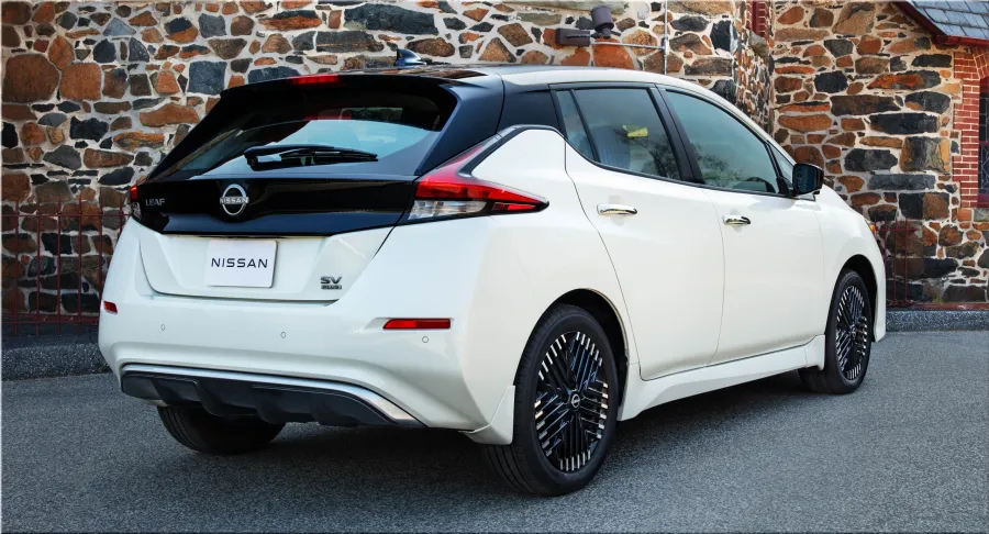 2025 Nissan Leaf