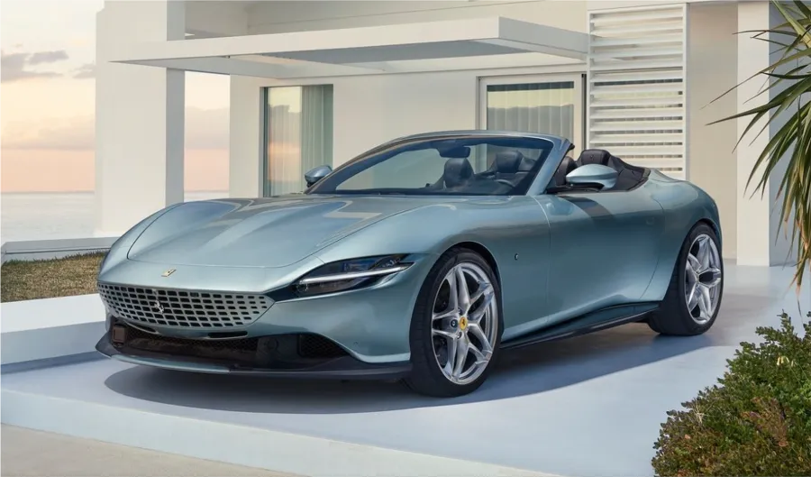 Ferrari Roma Spider