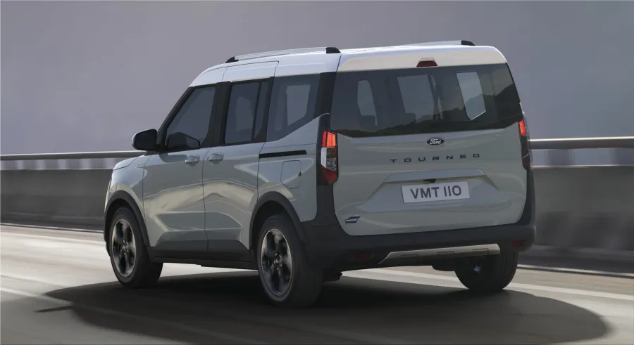 Ford E-Tourneo Courier