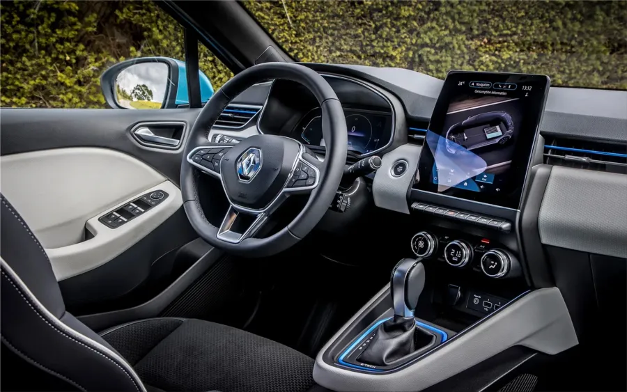 Renault Clio E-TECH Hybrid