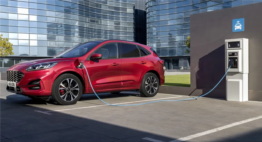 Ford Kuga Plug-in Hybrid: A Smart Choice for Eco-Friendly Driving