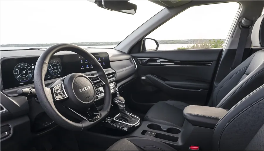 2024 Kia Seltos SX
