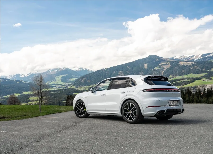 Porsche Cayenne E-Hybrid