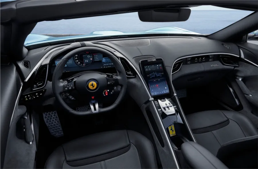 Ferrari Roma Spider