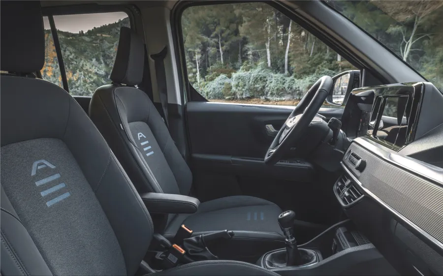 Ford E-Tourneo Courier