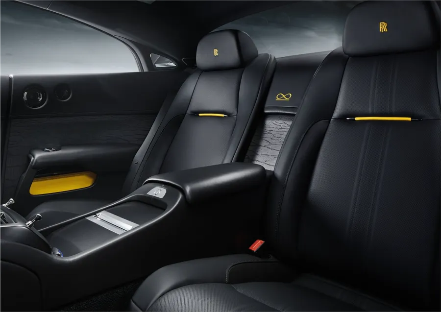 Rolls-Royce Wraith Black Arrow