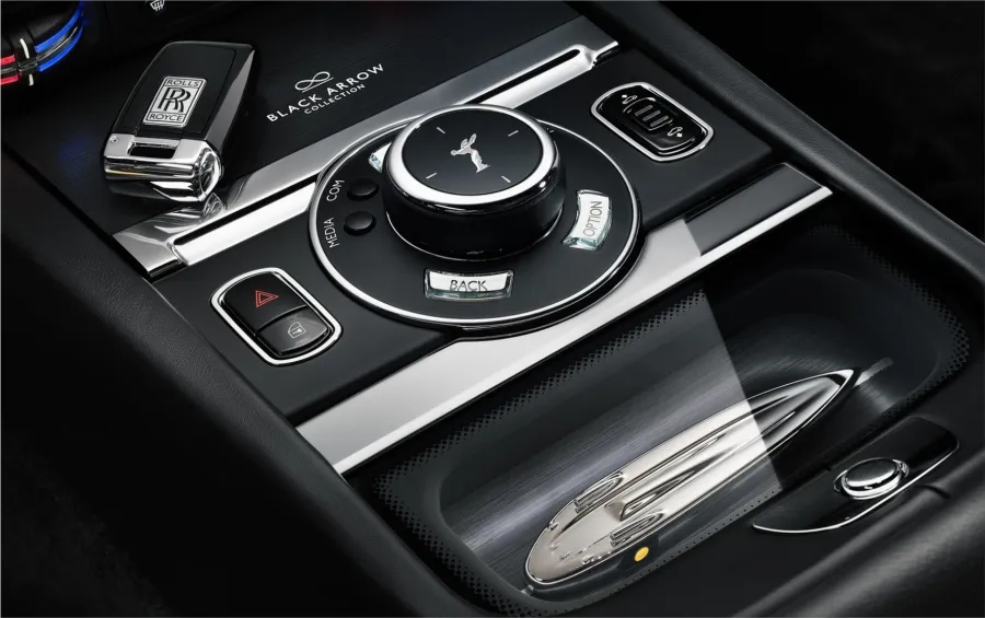 Rolls-Royce Wraith Black Arrow