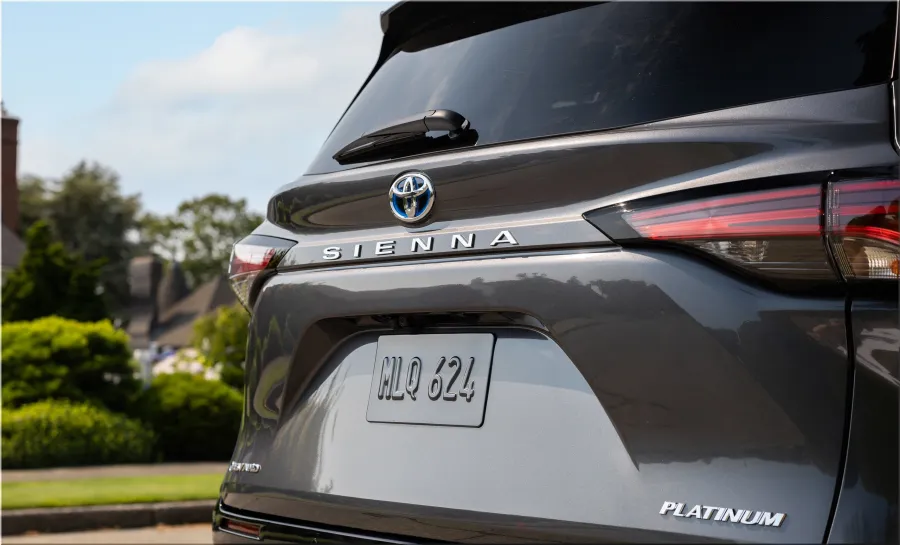 2025 Toyota Sienna