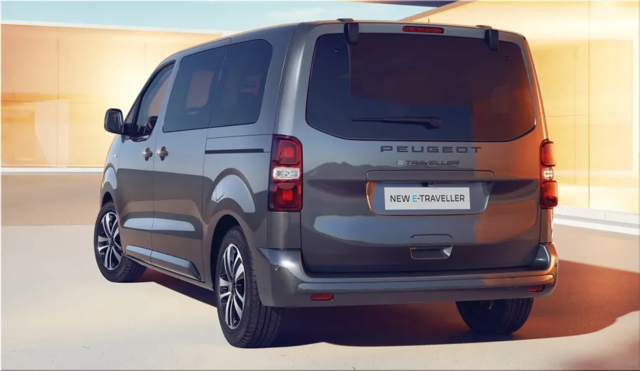 Peugeot e-Traveller