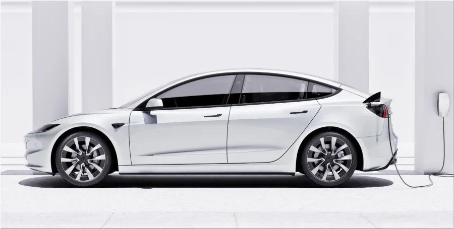  Tesla Model 3