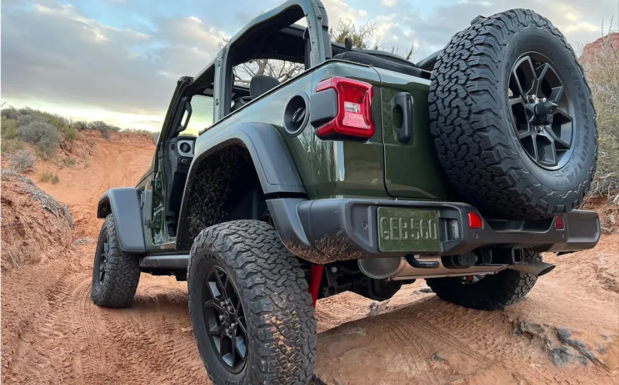 Jeep Wrangler Willys